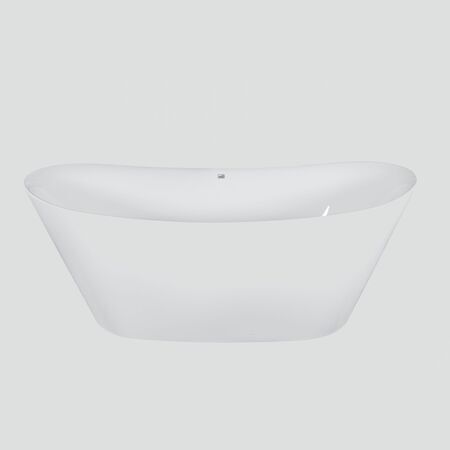 Freistehende weiße Badewanne